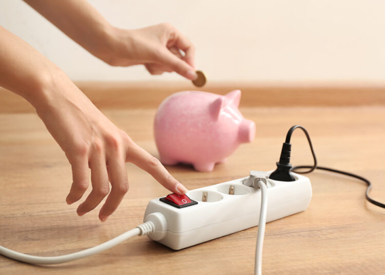 Πτώση της ζήτησης ρεύματος για 12ο συνεχόμενο μήνα