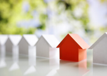 Πτώση του κόστους στέγασης το α’ πεντάμηνο