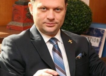 Η αναγέννηση των Ελληνικών ναυπηγείων παίρνει σάρκα και οστά