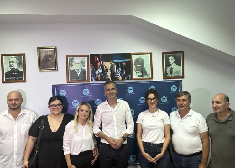 Κώστας Μπακογιάννης για τον Φρέντη Μπελέρη στη Χειμάρρα: “Η δημοκρατία δεν φυλακίζεται-Η εντολή του λαού δε νοθεύεται”