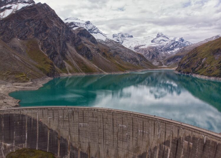 Τρέχουν τα πρώτα έργα 839 εκατ. ευρώ του ΥΔΩΡ 2.0