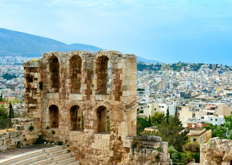 Υπό κρίση το θεματικό εμπόριο στην Αθήνα