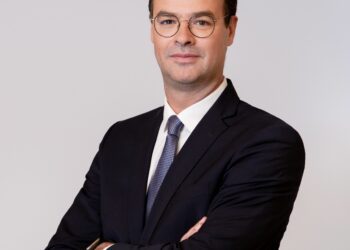 Όμιλος Intrakat: Ο Λουκάς Καραλής αναλαμβάνει Επικεφαλής Στρατηγικής και Επενδυτικών Σχέσεων