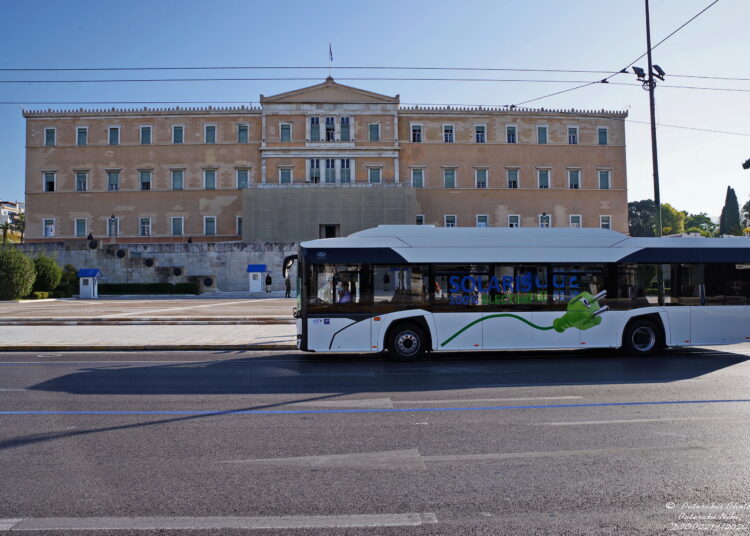 Πώς θα βγουν στους δρόμους 1.300 νέα «πράσινα» λεωφορεία ως το 2027