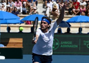 Μεγάλη δωρεά του Τσιτσιπά για τους πλημμυροπαθείς