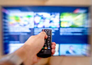 «Μαύρο» σε χιλιάδες παράνομες συνδέσεις streaming