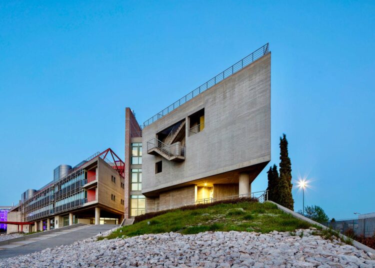 ΗΛΕΚΤΩΡ: Σύμβαση κατασκευής και τριετούς λειτουργίας της μονάδας επεξεργασίας απορριμμάτων στη Χερσόνησο Κρήτης