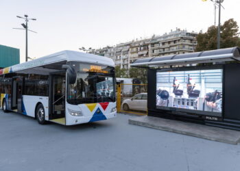 Υπογραφή της σύμβασης προμήθειας 250 νέων ηλεκτρικών λεωφορείων για Αθήνα και Θεσσαλονίκη