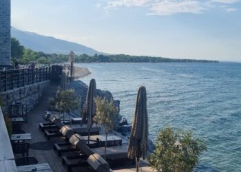 Tα 15 ελληνικά νησιά που προτείνουν για το 2024 οι βρετανικοί Times