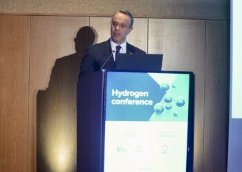 Χρήστος Σταϊκούρας: Στα 10 δισ. ευρώ ετησίως η «Οικονομία του Υδρογόνου», το 2050