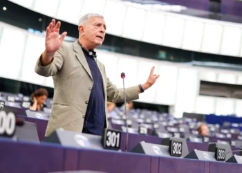 Κούλογλου: Ο Κασσελάκης έπρεπε να έχει παραδώσει την προεδρία