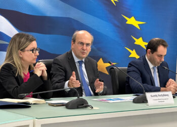 Κ. Χατζηδάκης: Έκτακτες ενισχύσεις 352 εκατ. ευρώ για 2,3 εκατ. ευάλωτους το Δεκέμβριο
