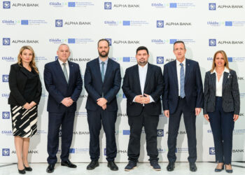 H Alpha Bank χρηματοδοτεί το επενδυτικό σχέδιο της «Santorini Day Tours» με πόρους του Ταμείου Ανάκαμψης – Ελλάδα 2.0