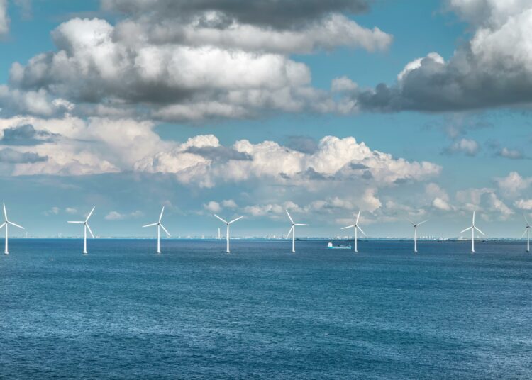 Κοπελούζος και ΤΕΡΝΑ ανοίγουν τον δρόμο για τα υπεράκτια αιολικά