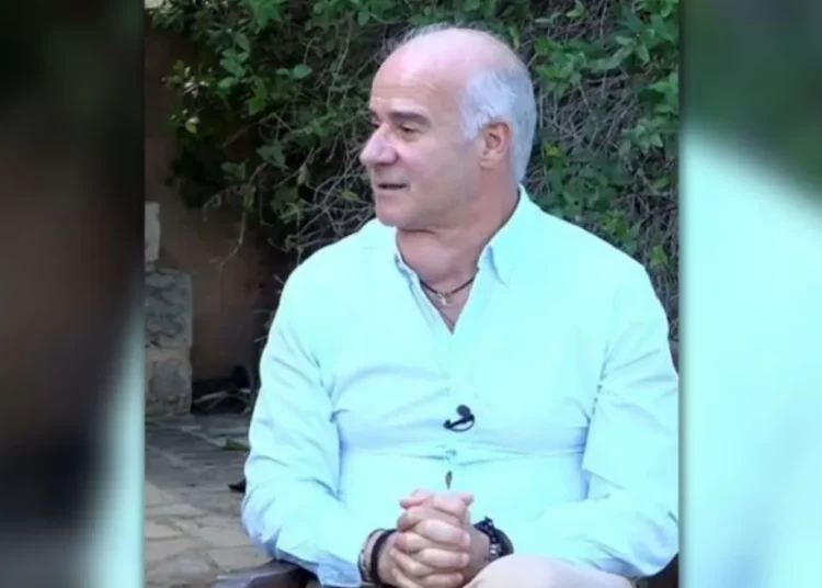 O Γιώργος Μητσικώστας μίλησε για το λίπωμα στον λαιμό του και την πίστη στον Θεό