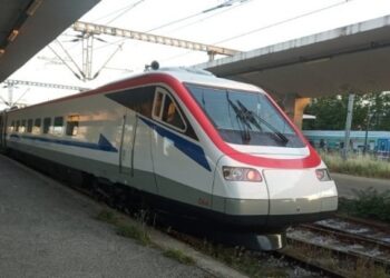 Επανακυκλοφορούν τα επιβατικά τρένα στον σιδηροδρομικό άξονα Αθήνα-Θεσσαλονίκη-Αθήνα