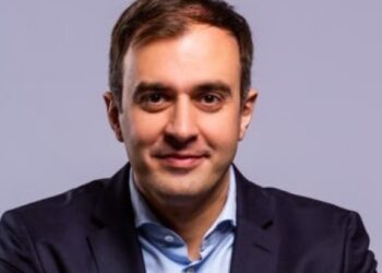 Τάσος Χατζηβασιλείου στην εφημερίδα Türkiye: Οι εξοπλισμοί στα νησιά είναι εκτός συζήτησης