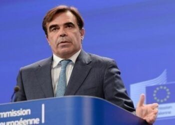 ΕΕ: Στον Μ. Σχοινά το χαρτοφυλάκιο Διεθνών Εταιρικών Σχέσεων της υποψήφιας για την προεδρία της Φινλανδίας