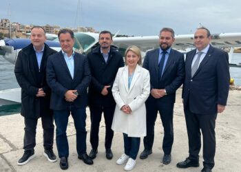 Χριστίνα  Αλεξοπουλου: Στην πρώτη δοκιμαστική πτήση με υδροπλάνο