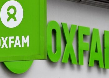 Η Oxfam στηλιτεύει την αύξηση του πλούτου των δισεκατομμυριούχων και καλεί να φορολογηθούν περισσότερο