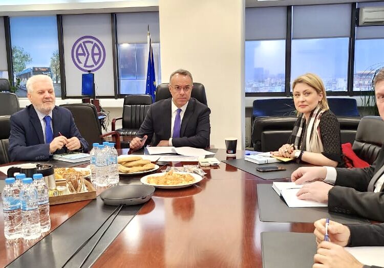 Αύξηση των δρομολογημένων λεωφορείων στη Θεσσαλονίκη με τη σταδιακή ενσωμάτωση των νέων οδηγών