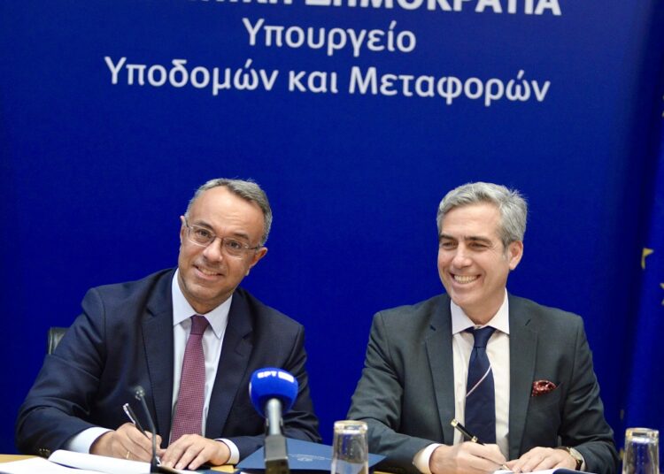 Έπεσαν οι υπογραφές για τη  Σύμβαση προμήθειας 100 λεωφορείων φυσικού αερίου