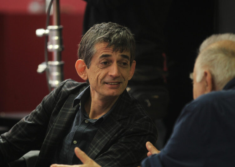 Νίκος Καρανίκας κατά Αλέξη Τσίπρα: Κωμωδία μια πιθανή επιστροφή του – Αστείοι όσοι αμφισβητούν τον Κασσελάκη