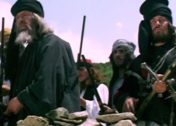 Παπαφλέσσας: Σε ποιο ελληνικό χωριό γυρίστηκε η ιστορική ταινία