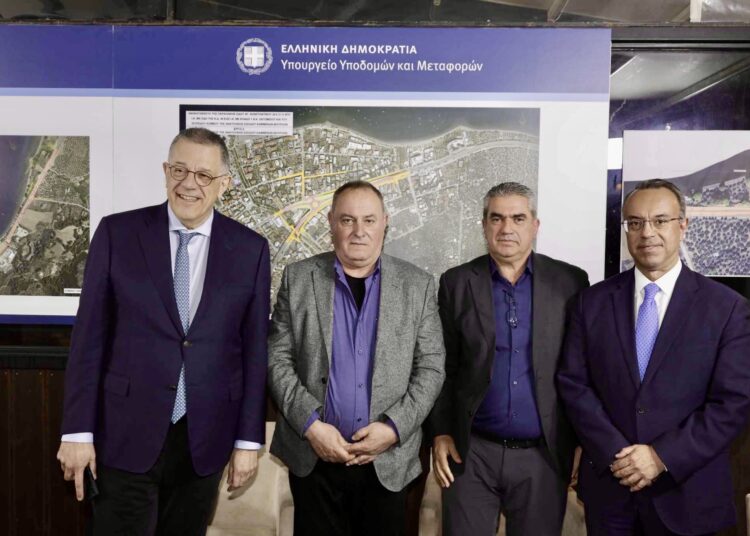 Χρήστος Σταϊκούρας: Έργα ανακατασκευής και ανάπλασης οδικού δικτύου στον Άγιο Κωνσταντίνο και τα Καμένα Βούρλα