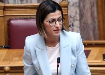 Πρόταση δυσπιστίας: Ειρ. Αγαπηδάκη: Πρωτοφανής, απροκάλυπτη και απροσχημάτιστη συμπαράταξη με συμφέροντα που επιχειρούν την αποσταθεροποίηση της εκλεγμένης κυβέρνησης