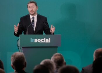 Ν. Ανδρουλάκης: «Το ΠΑΣΟΚ θα αγωνιστεί για να μείνουν οι Κυκλάδες ένα εθνικό κόσμημα»