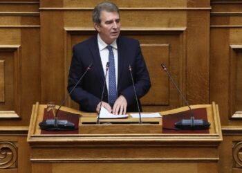 Μ. Χρυσοχοΐδης: Έωλη και προσχηματική η πρωτοβουλία της αντιπολίτευσης