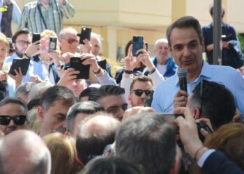 Kυρ. Mητσοτάκης: Η προσοχή της παράταξής μας είναι στραμμένη πρώτα και πάνω απ’ όλα στα προβλήματα της κοινωνίας και στην επίλυσή τους