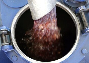 Σε ΦΕΚ η απόφαση για τη επιστροφή του ΕΦΚ στο αγροτικό πετρέλαιο