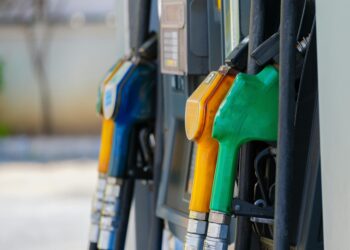 Παπαγεωργίου-ΣΑΠΕΚ: Η βενζίνη μπορεί να φτάσει τα 2 ευρώ