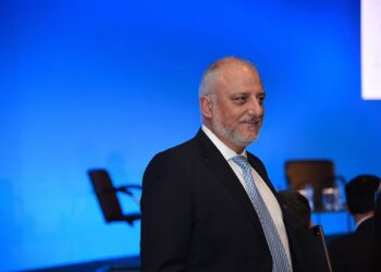 Attica Group:  Αναπληρωτής Διευθύνων Σύμβουλος ο Διονύσης Θεοδωράτος