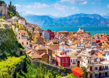 Καθαρά Δευτέρα: Προτάσεις για εκδρομή δίπλα στο κύμα