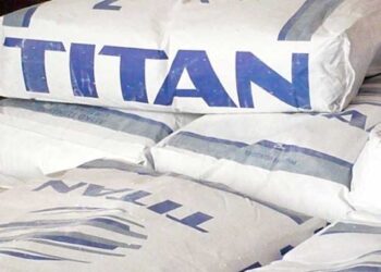 ΤΙΤΑΝ: Ισχυρές επιδόσεις στη μείωση των εκπομπών ρύπων-Ρεκόρ επενδύσεων και αυξημένων αποδόσεων