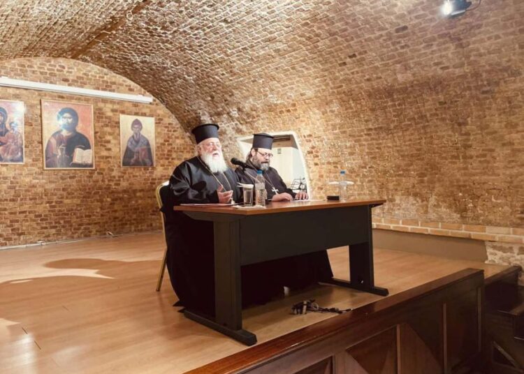 Μητρόπολη Κέρκυρας: Έθεσε εκτός Εκκλησίας τους βουλευτές Μπιάγκη και Αυλωνίτη επειδή ψήφισαν για τα ομόφυλα ζευγάρια