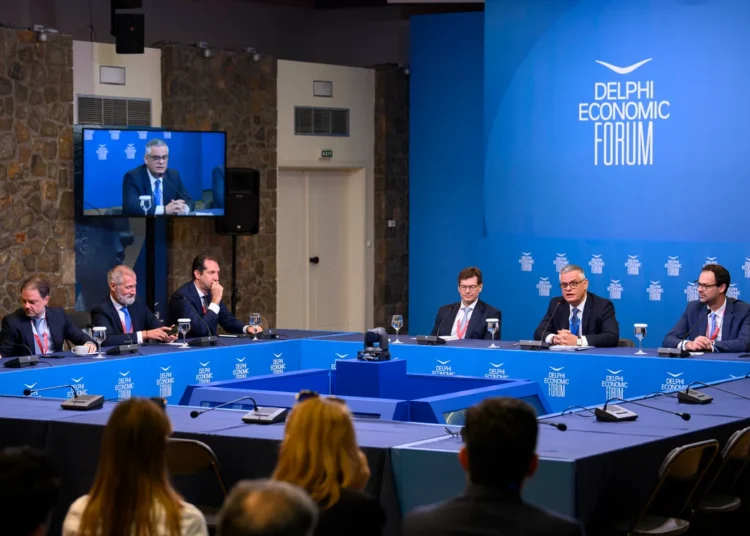 Το επενδυτικό κενό στις υποδομές και η Ελλάδα ως μαγνήτης infrastructure funds