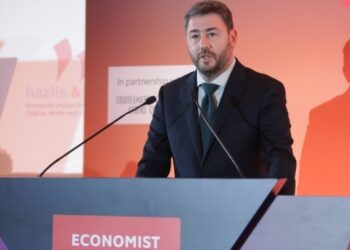Ν. Ανδρουλάκης: Το μόνο τρίποντο που έχει βάλει ο Πρωθυπουργός είναι το τρίποντο της ακρίβειας. Στην ευημερία όλα τα σούτ του είναι air ball