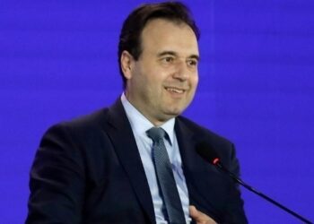 Δ.Παπαστεργίου: Να στείλουμε στην Ευρώπη ανθρώπους που αγαπάνε τη χώρα