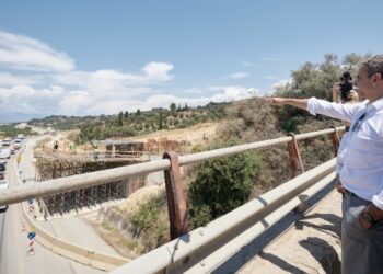 Επίσκεψη Κυρ. Μητσοτάκη σε εργοτάξιο του Οδικού Άξονα Πατρών-Πύργου