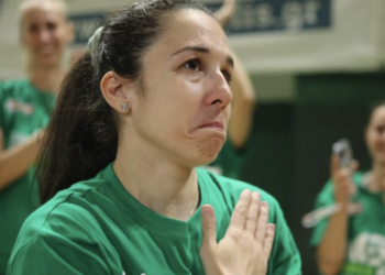 Πέννυ κράτα γερά: Η Ρόγκα ανακοίνωσε τη μάχη της με τον καρκίνο