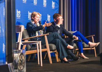 Αλεξάνδρα Σδούκου: Πώς θα πετύχουμε τους φιλόδοξους στόχους  για τις Υπεράκτιες ΑΠΕ