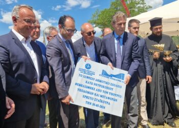 Ο Χρήστος Σταϊκούρας στη θεμελίωση του νέου 12θέσιου Δημοτικού Σχολείου στο Κάτω Νευροκόπι