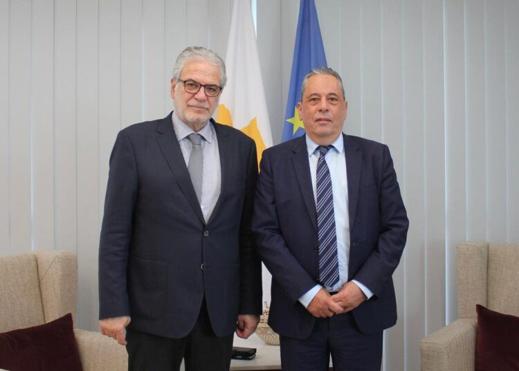 Στυλιανίδης: Eνίσχυση της συνεργασίας Ελλάδας-Κύπρου στο ναυτιλιακό τομέα
