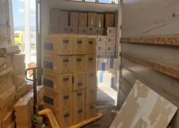Κατασχέθηκαν περισσότερα από 640.000 πακέτα λαθραίων τσιγάρων- Συνελήφθησαν 4 άτομα