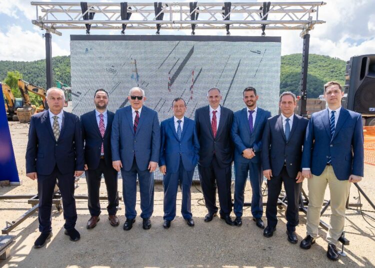 Όμιλος AVAX: Υλοποιεί τον σταθμό παραγωγής ρεύματος στη Ρουμανία, ένα από τα μεγαλύτερα ενεργειακά έργα της Ευρώπης