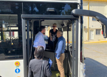 Β.Οικονόμου: «Δεν θα υπάρχει λεωφορείο και τρόλεϊ στην Αθήνα που να μην είναι προσβάσιμο στα ΑμεΑ μετά το δεύτερο εξάμηνο του 2025»